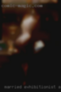 Married exhibitionist and voyeur in Torrington tonight.