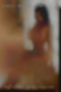 My older wife likes huge cocks grey haired.